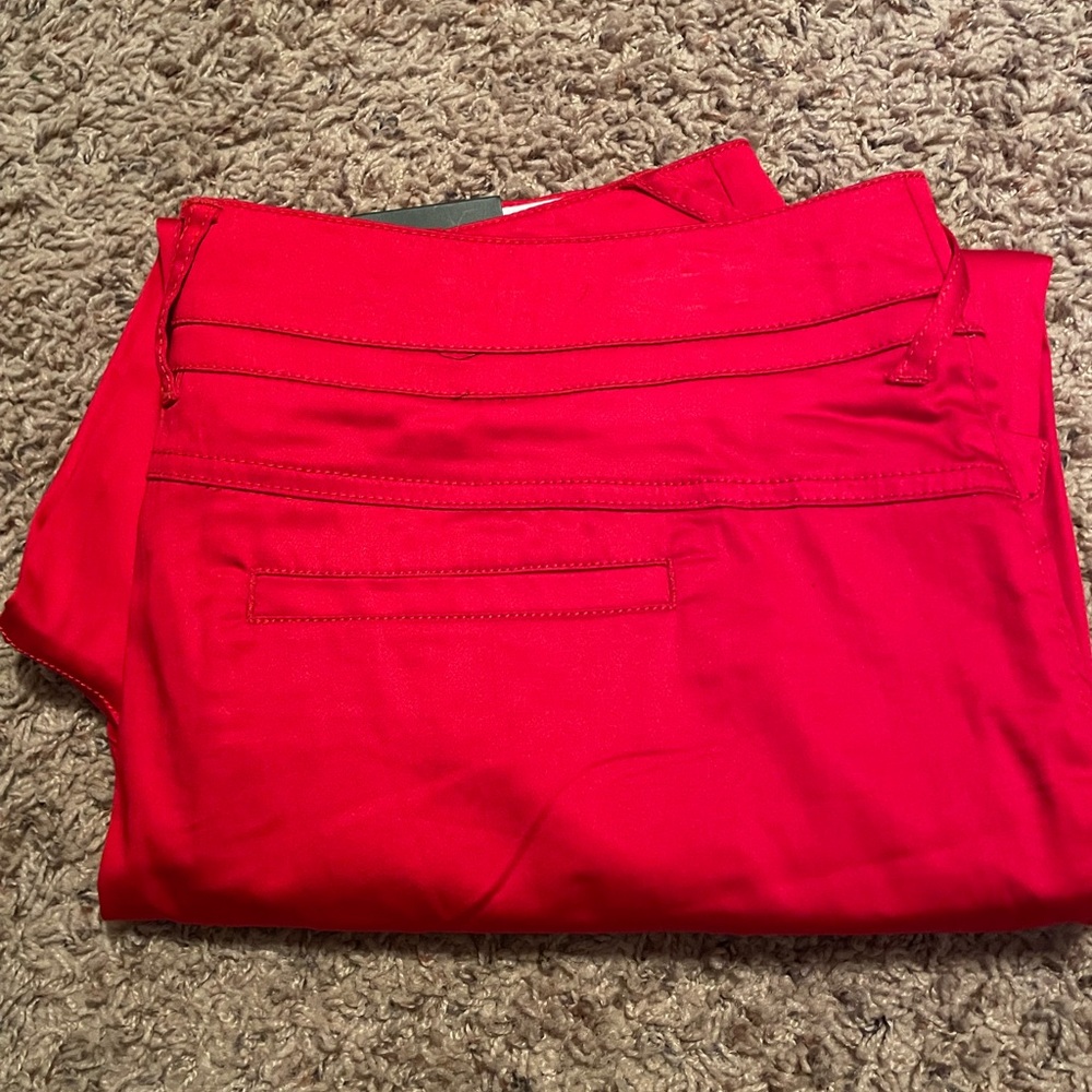 NWT INTRO Have you tried INTRO to Casual Elegance Capris? Ladies stretch Red NEW - Picture 9 of 14